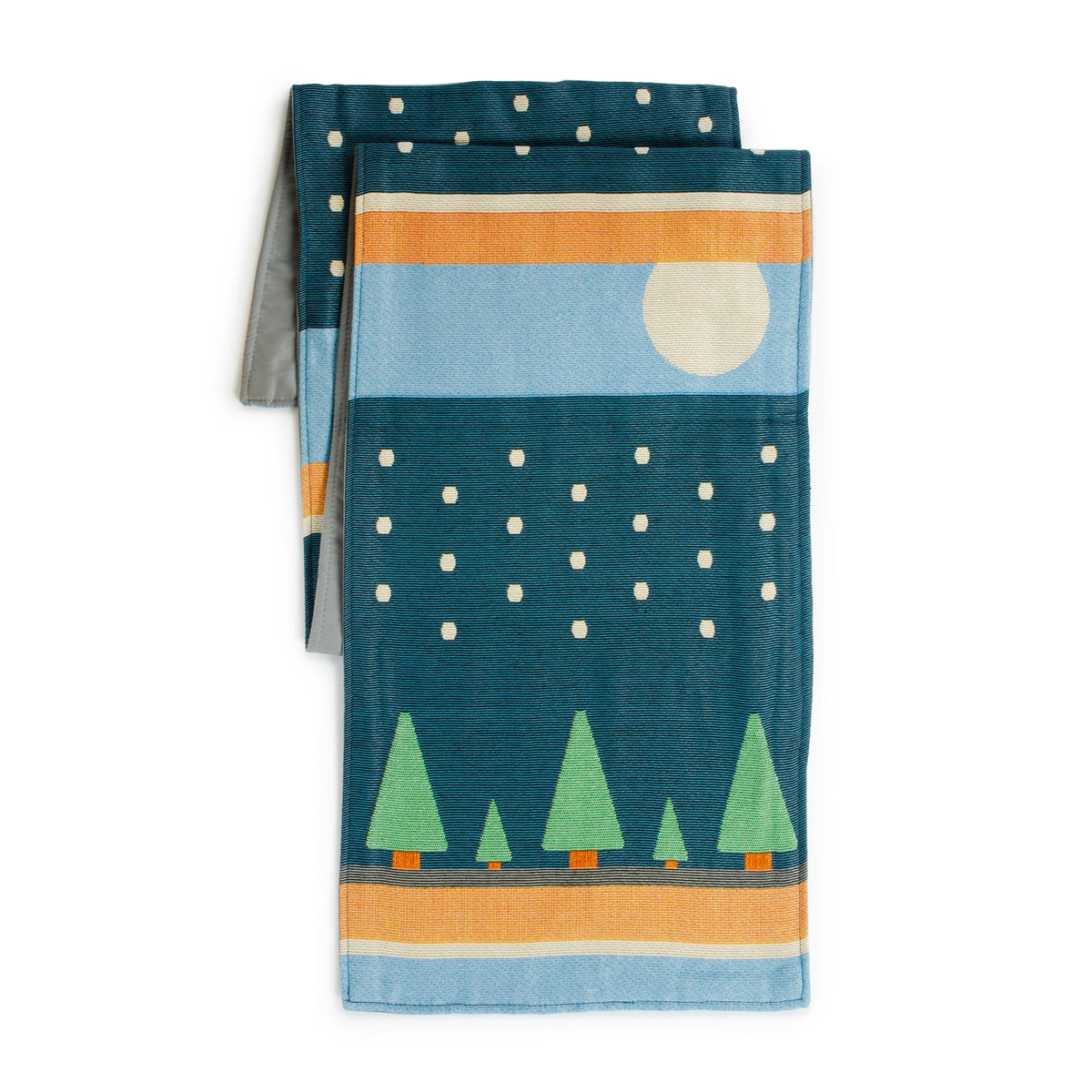 U7240 Winter Decorative Runner Folded Silo 1