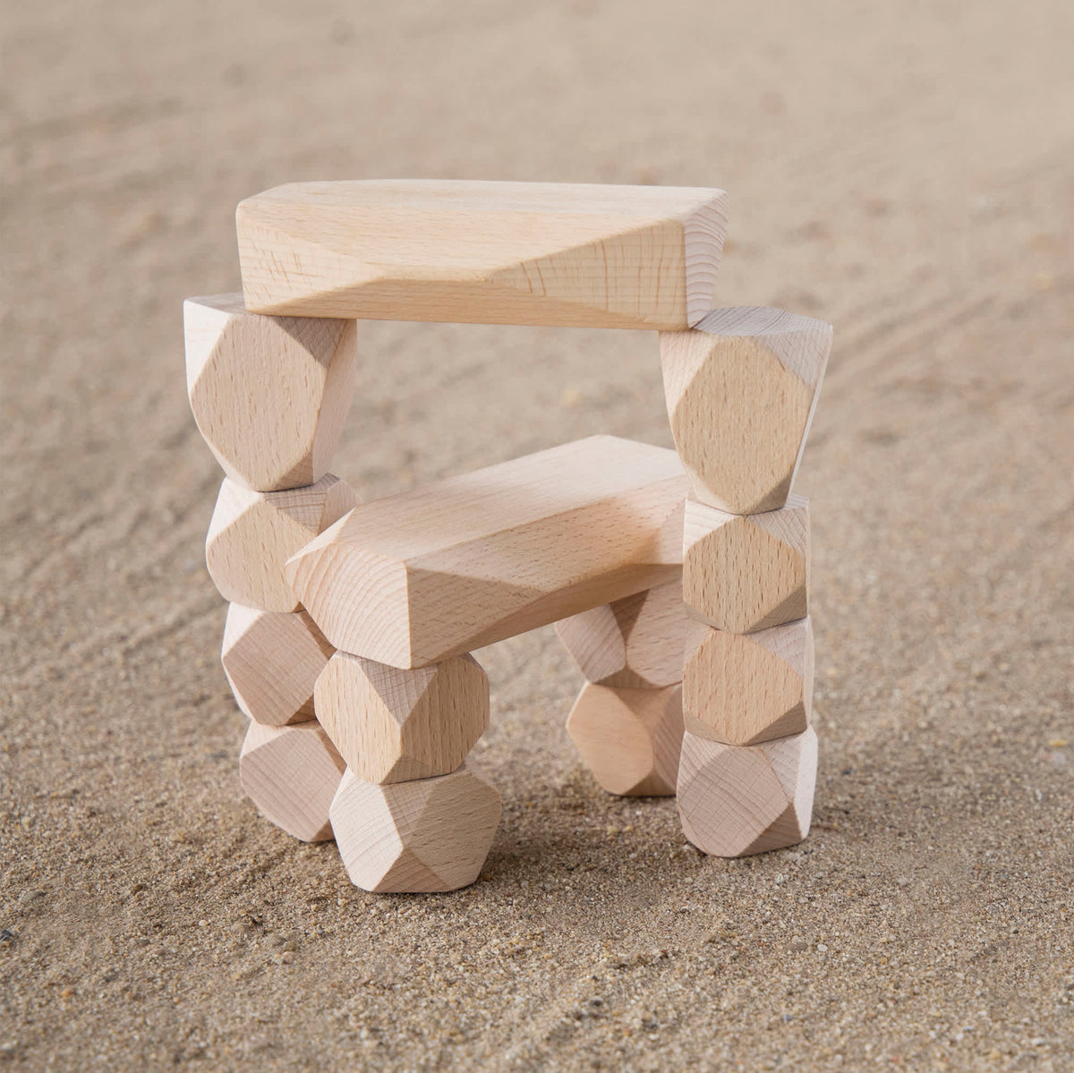G6772 Wooden Stackers Standing Stones 11