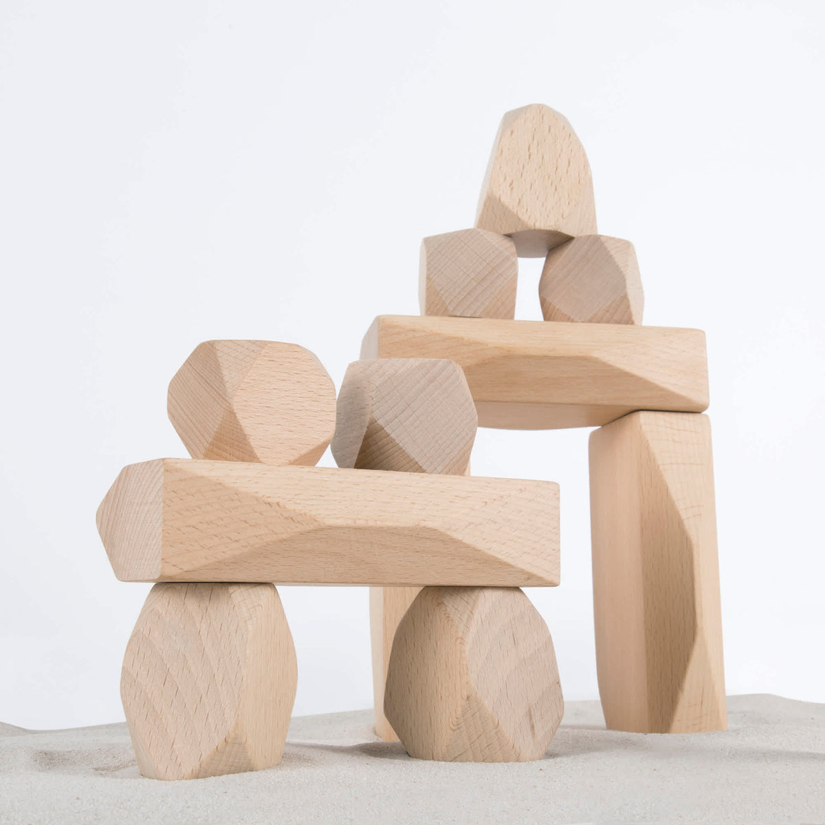 G6772 Wooden Stackers Standing Stones 14