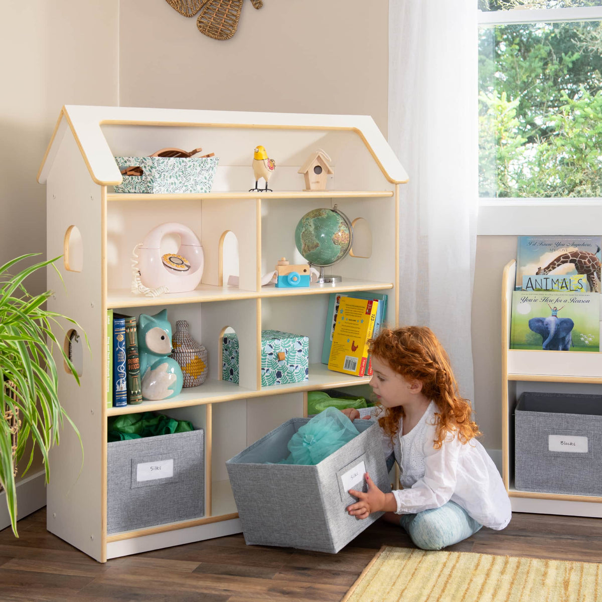 G80229 EdQ Dollhouse Bookcase White Lifestyles 0703 | White