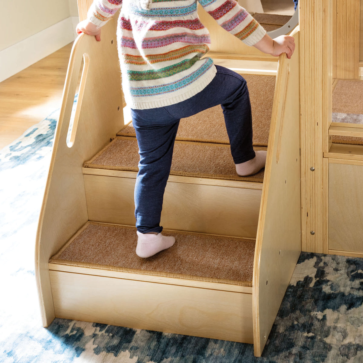 G97112 EdQ Up and Down Loft Lifestyle 0991 | Natural